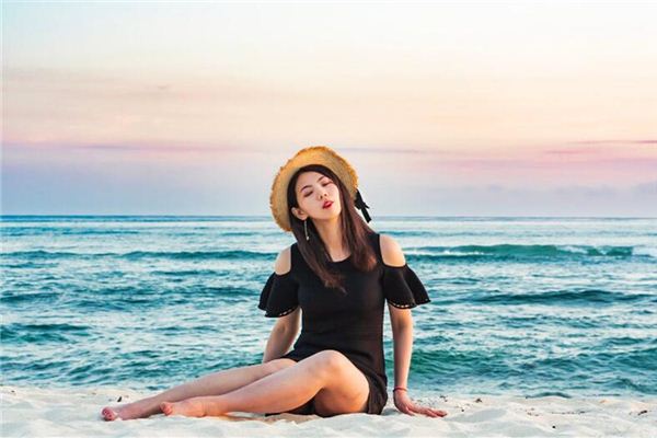 新生儿取名:吴觅露